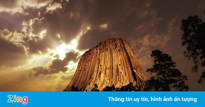 Tại sao Tháp Quỷ thu hút khách du lịch thích mạo hiểm? Tại sao Tháp Quỷ thu hút khách du lịch thích mạo hiểm?