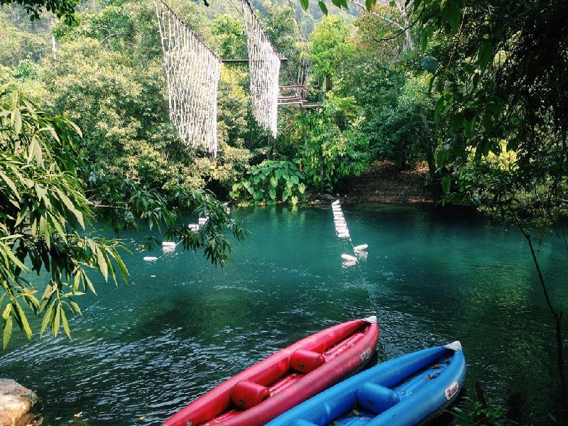 Vé Máy Bay Hà Nội Đồng Hới