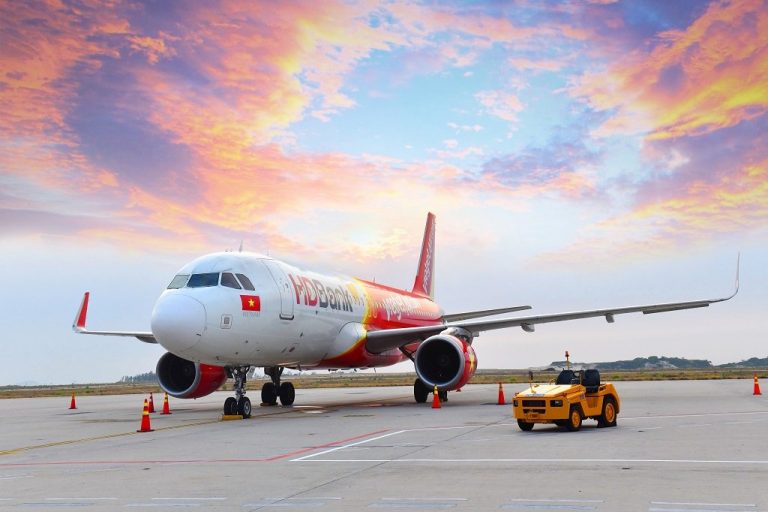 Đặt Vé Máy Bay Cần Thơ – Đà Nẵng Trốn Cái Nắng Hè
