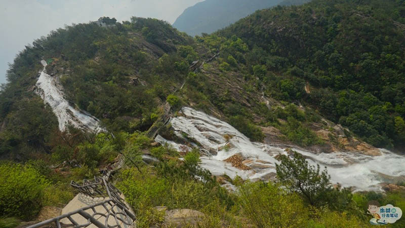 Thác nước cao nhất ở Trung Quốc, xuất hiện trở lại sau 60 năm khô cạn - 8
