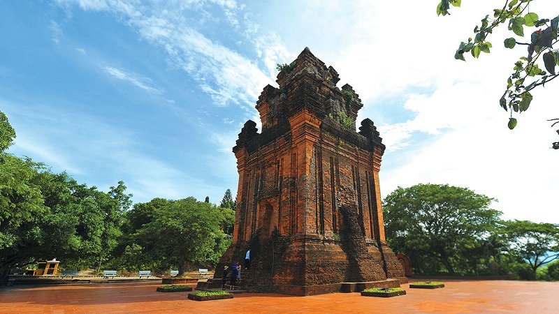 tháp nhạn tuy hòa