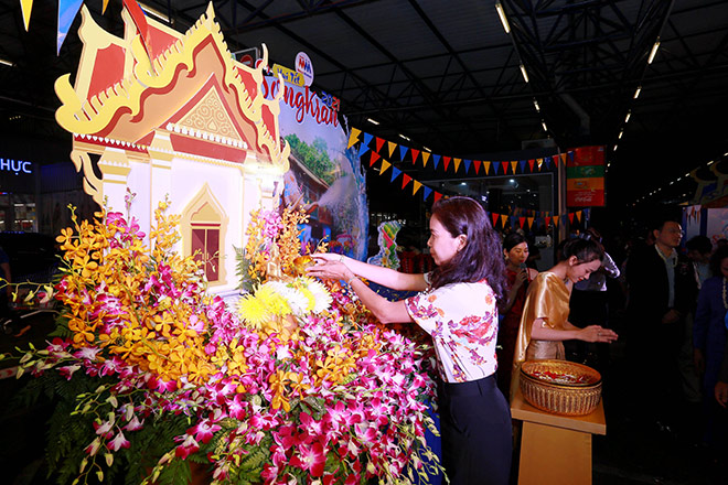 Tuần hàng mua sắm “Vui Tết Songkran” tại MM Mega Market - 2