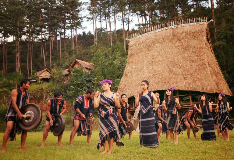Đặt Vé Máy Bay Hà Nội Buôn Ma Thuột Đến Vùng Đất “Có Cái Nắng, Có Cái Gió”