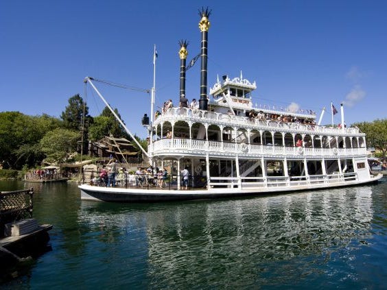 10 bí mật về những điểm tham quan nổi tiếng nhất của Disneyland - 11