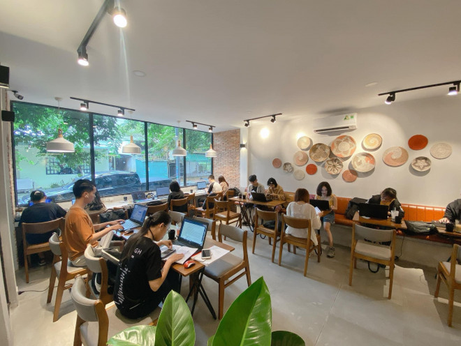 Khám phá hai cửa tiệm cà phê cực xinh dành cho hội cú đêm tại làng đại học Thủ Đức - 3