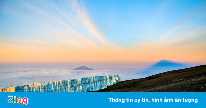 Vẻ kỳ ảo của những dòng sông băng Vẻ kỳ ảo của những dòng sông băng
