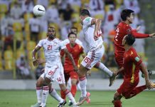Tuyển Việt Nam 0-3 UAE: Tấn Trường bất lực tuyen viet nam anh 2
