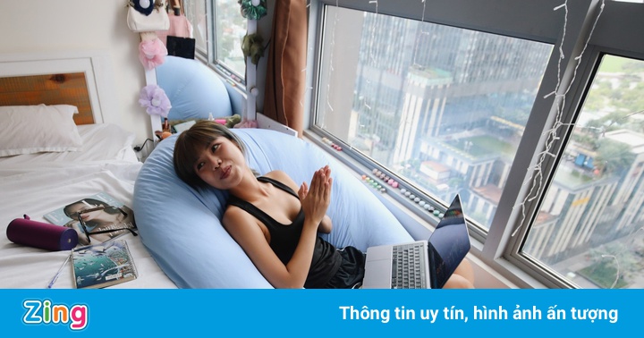 Người trẻ tìm mọi cách xoay xở, thích nghi trong dịch