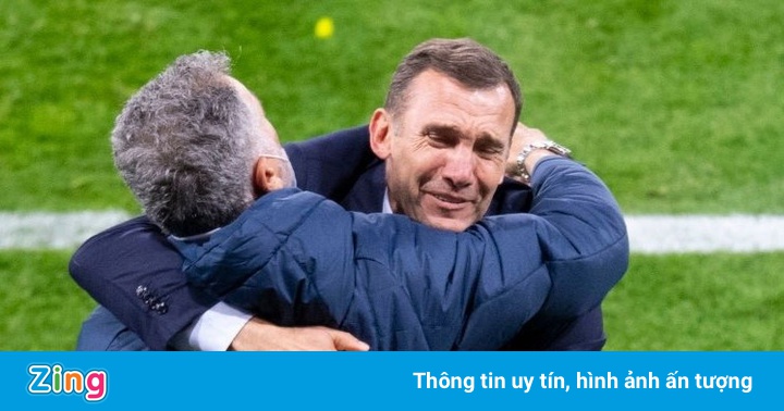 Shevchenko khóc khi Ukraine vào tứ kết Euro