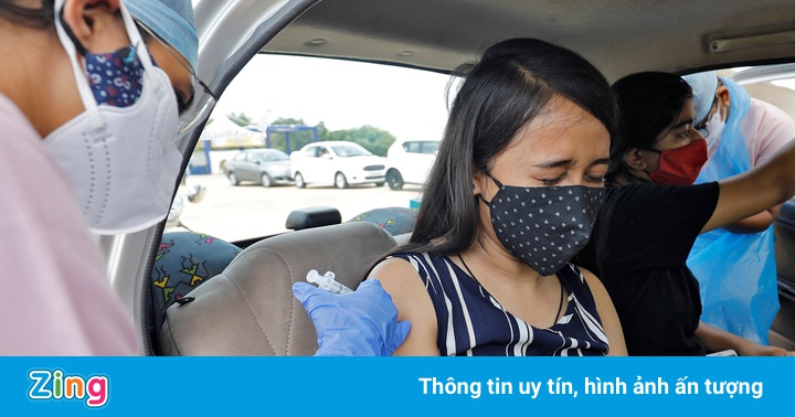 Ấn Độ lập kỷ lục tiêm 5 triệu liều vaccine trong ngày Ấn Độ lập kỷ lục tiêm 5 triệu liều vaccine trong ngày