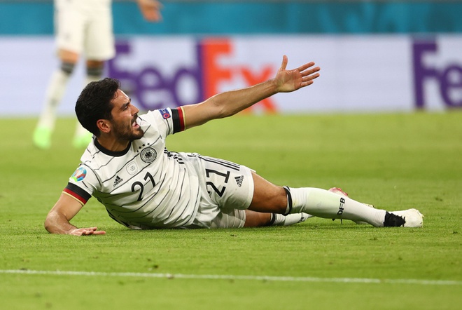 ĐT Pháp 1-0 Đức: Hummels phản lưới ĐT Pháp 1-0 Đức: Hummels phản lưới