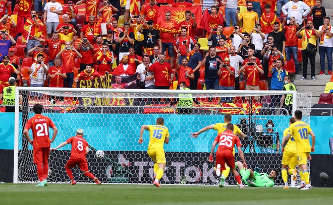 Ukraine vs Bac Macedonia anh 7