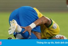 Neymar không được đá phạt 11 m sau khi trọng tài xem VAR