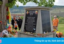 Phát hiện hàng trăm ngôi mộ gần một trường nội trú khác ở Canada