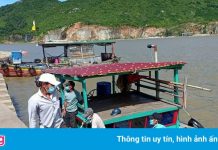 6 người thuê thuyền trốn khỏi vùng cách ly