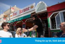 Người Đức đổ xô đặt phòng khắp các điểm du lịch