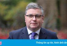 Bộ trưởng Anh xin lỗi vì không thể bảo vệ nạn nhân bị xâm hại