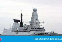 Anh, Nga tiếp tục khẩu chiến vì lãnh hải quanh Crimea