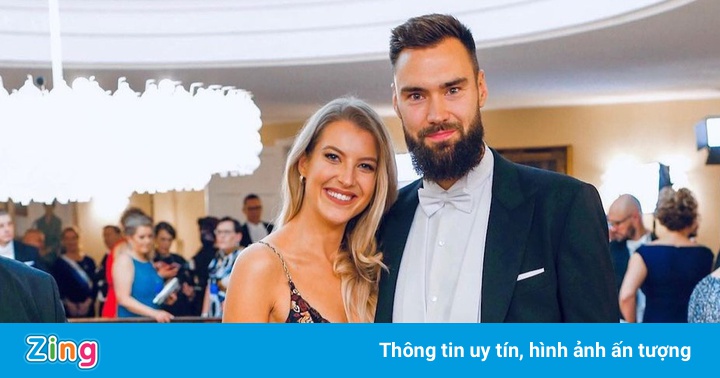 Từ hoa hậu CH Séc đến vợ của đội trưởng tuyển Phần Lan Từ hoa hậu CH Séc đến vợ của đội trưởng tuyển Phần Lan