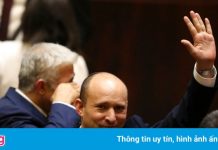 Thủ tướng Bennett: ‘Chúng tôi dừng con tàu trước khi nó lao xuống vực’