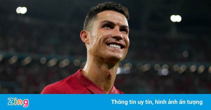 Ali Daei: ‘Ronaldo là nhà vô địch vĩ đại’