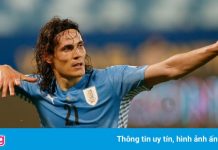 Cavani giúp Uruguay tiến sát vé vào tứ kết Copa America
