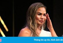 Siêu mẫu Chrissy Teigen bị chỉ trích đạo đức giả