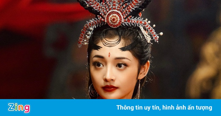 Mỹ nhân tai tiếng tái hiện hình ảnh yêu tinh nhện của ‘Tây du ký 1986’