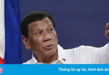 Tổng thống Duterte tính cách kéo dài quyền lực