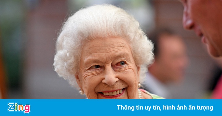 Nữ hoàng Elizabeth chọc cười ông Biden và các lãnh đạo G7