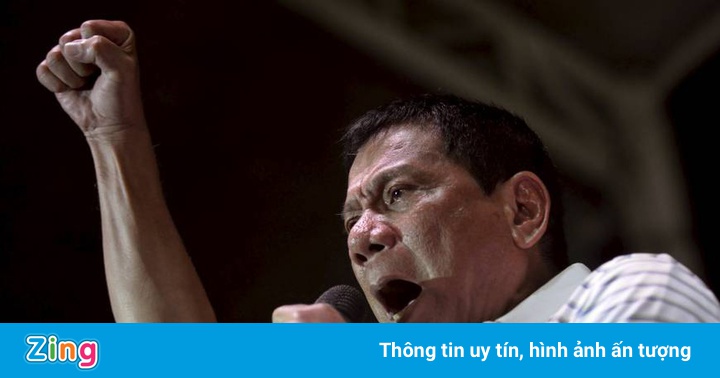 Tổng thống Duterte: Chọn đi, tiêm vaccine hoặc ngồi tù