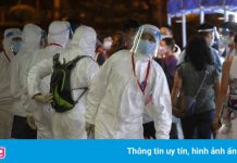 Hong Kong cấm chuyến bay chở khách từ Anh