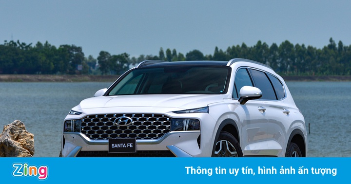 Độc giả yêu thích Hyundai Santa Fe hơn Toyota Fortuner và Kia Sorento