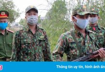 Ngăn chặn 6 người vượt biên