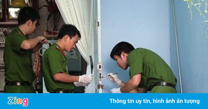 Mâu thuẫn trên bàn nhậu, con chém cha tử vong Mâu thuẫn trên bàn nhậu, con chém cha tử vong