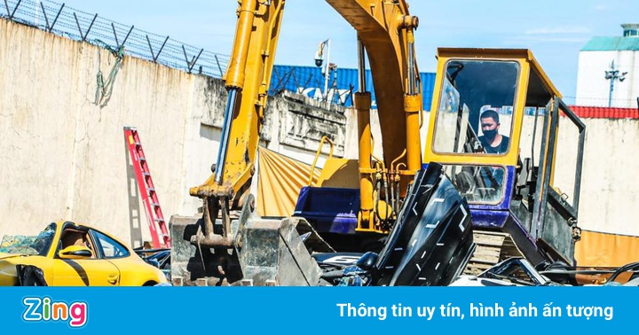 Nhiều siêu xe triệu USD bị tiêu hủy tại Philippines