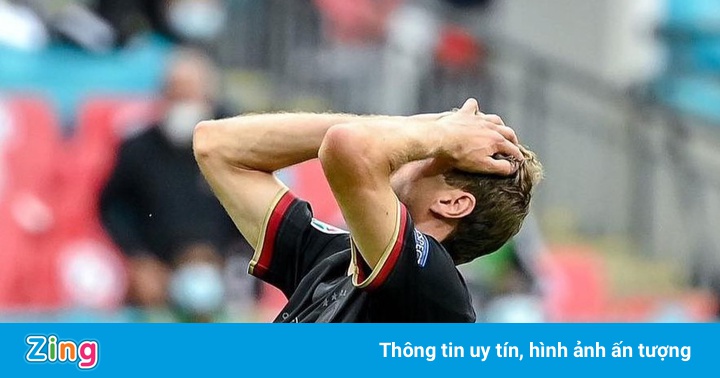 Muller: ‘Pha bỏ lỡ khiến tôi đau đớn’