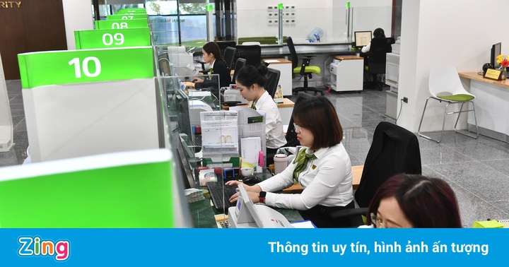 Vượt Vingroup, vốn hóa Vietcombank lên cao nhất thị trường