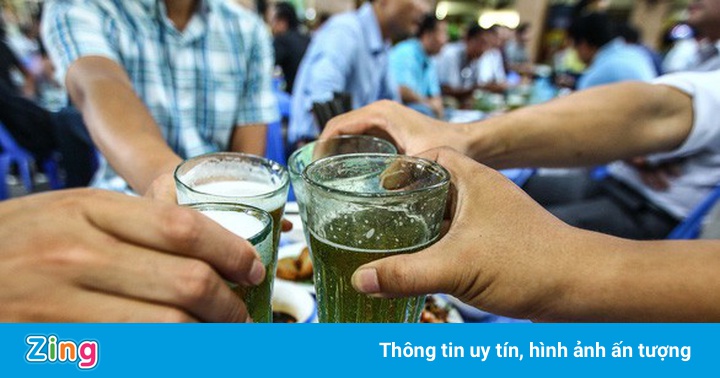 Nghệ An tìm người đến quán bia, siêu thị liên quan ca mắc Covid-19