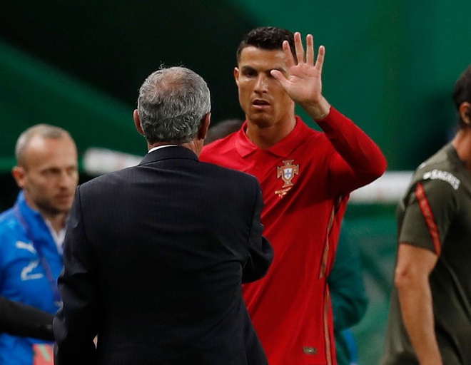 Ronaldo san sang toa sang anh 4