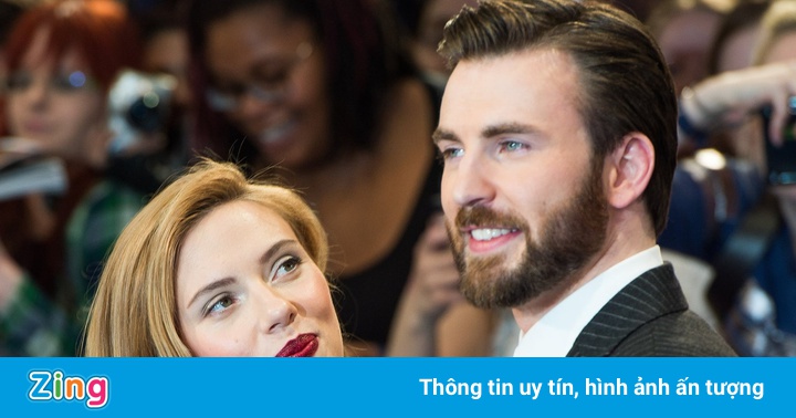 Scarlett Johansson nói về tình bạn 17 năm với Chris Evans