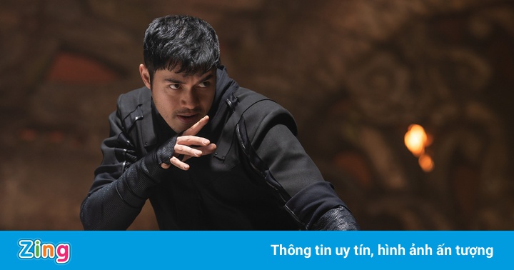 Henry Golding mất 2 tháng luyện kiếm cho vai Xà Nhãn