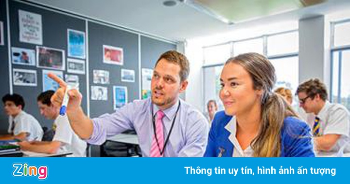 Trường học Australia bị chỉ trích vì dạy nam sinh đánh giá phụ nữ