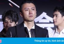 Chân Tử Đan và Tạ Đình Phong khóc tại LHP Quốc tế Thượng Hải