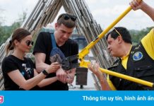 Còng tay nhau để cứu vãn tình yêu, cặp đôi chia tay sau 123 ngày