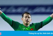 Tấn Trường giải tỏa cảm xúc trong ngày thắng Malaysia