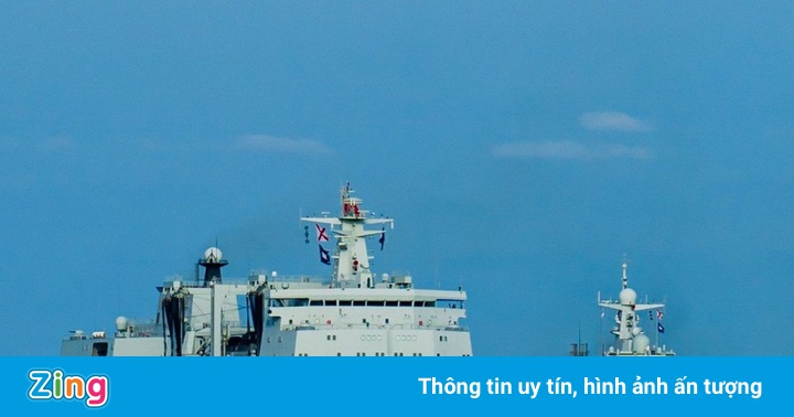 Tàu khu trục mới của Trung Quốc tập trận ở Biển Đông
