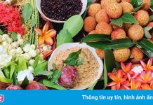 Mâm cúng giá tới 1,5 triệu đồng đắt khách ngày Tết Đoan Ngọ