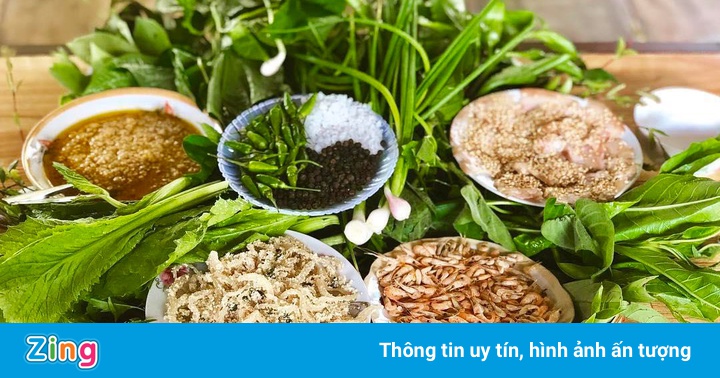 Những đặc sản có nhiều loại lá rừng, rau xanh ở Việt Nam