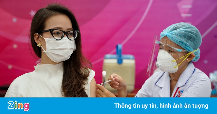 Hội Nhà báo TP.HCM tổ chức tiêm vaccine cho hàng trăm phóng viên